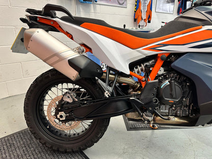 890 Adventure R (889cc) 2023