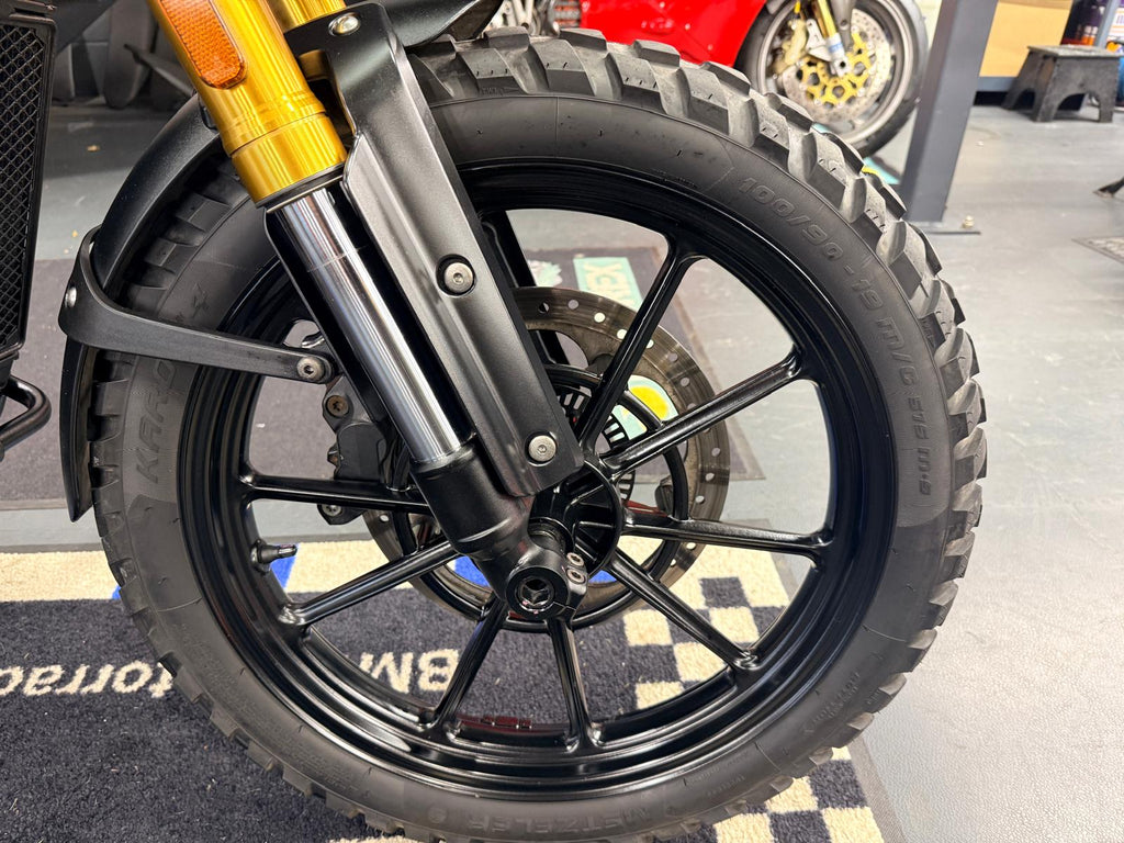 Scrambler 400X (398cc) 2025