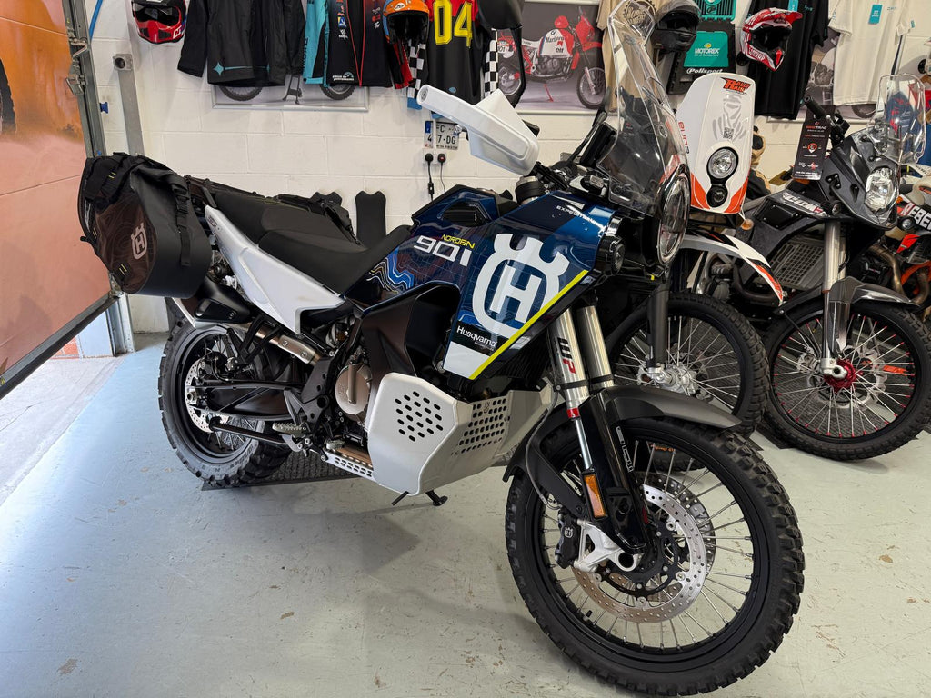 Norden 901 (889cc) 2025