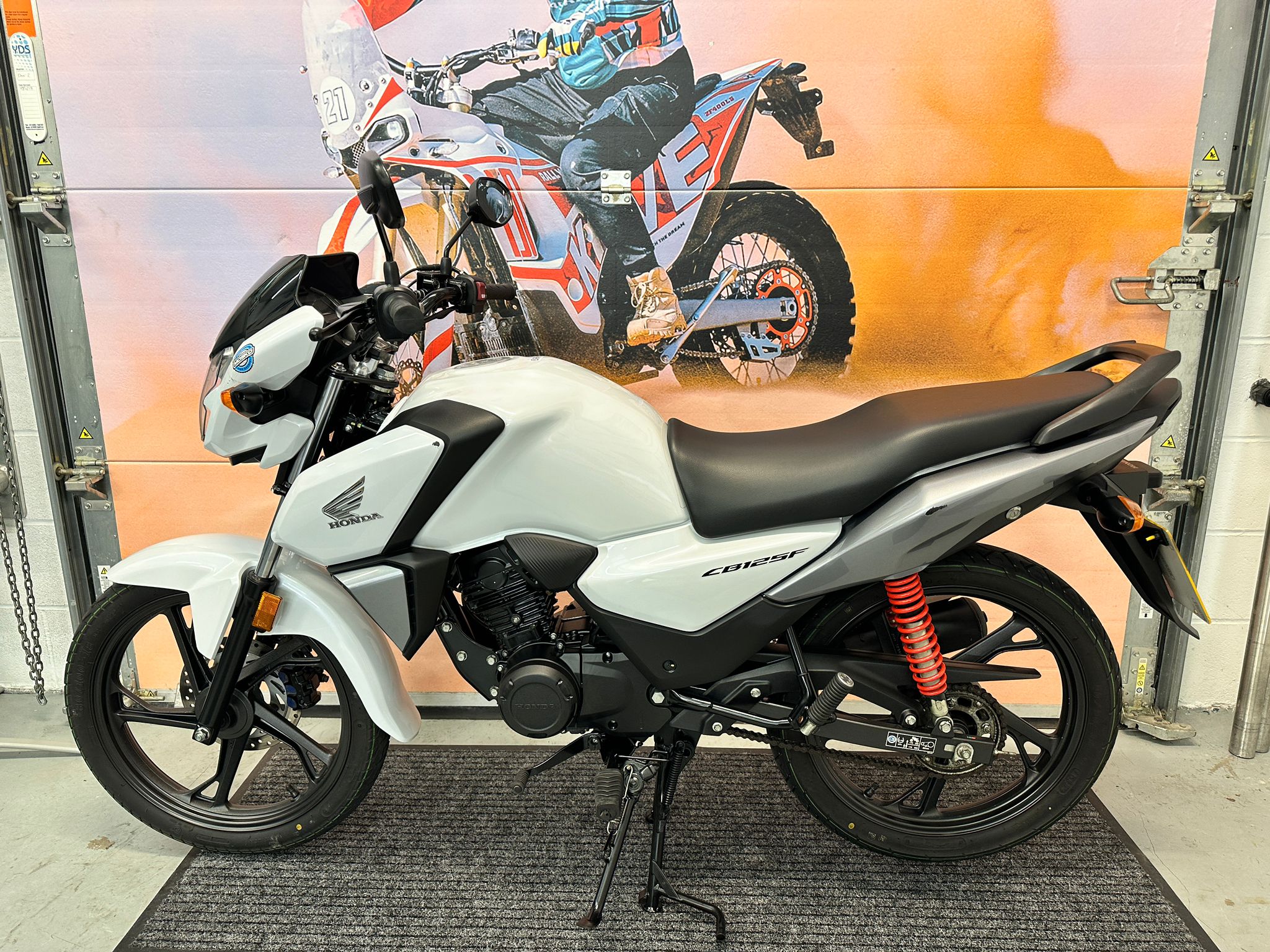 CBF 125 m-m (123cc) 2023
