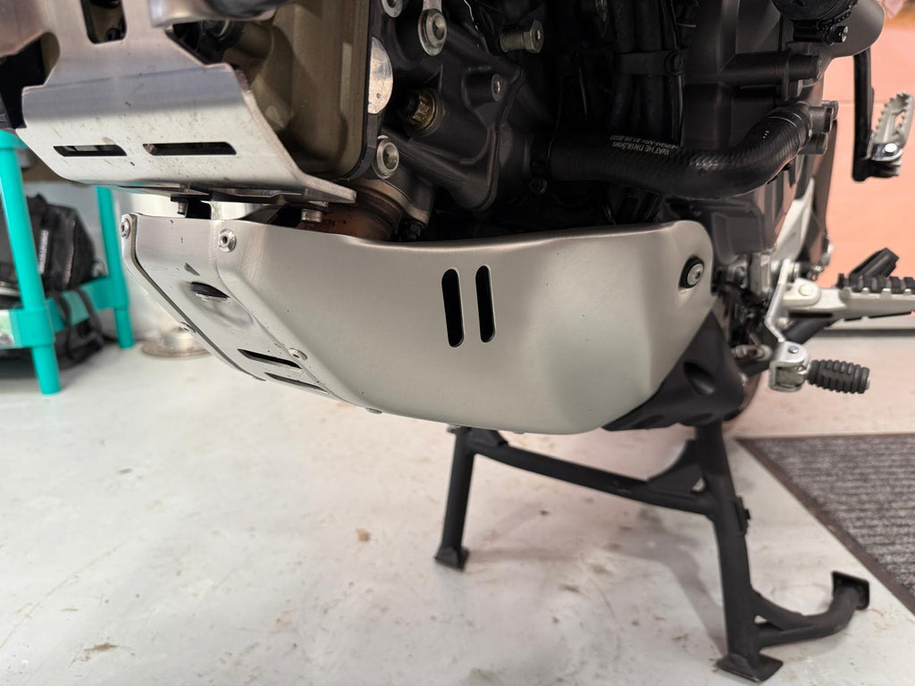 Desert X (937cc) 2023