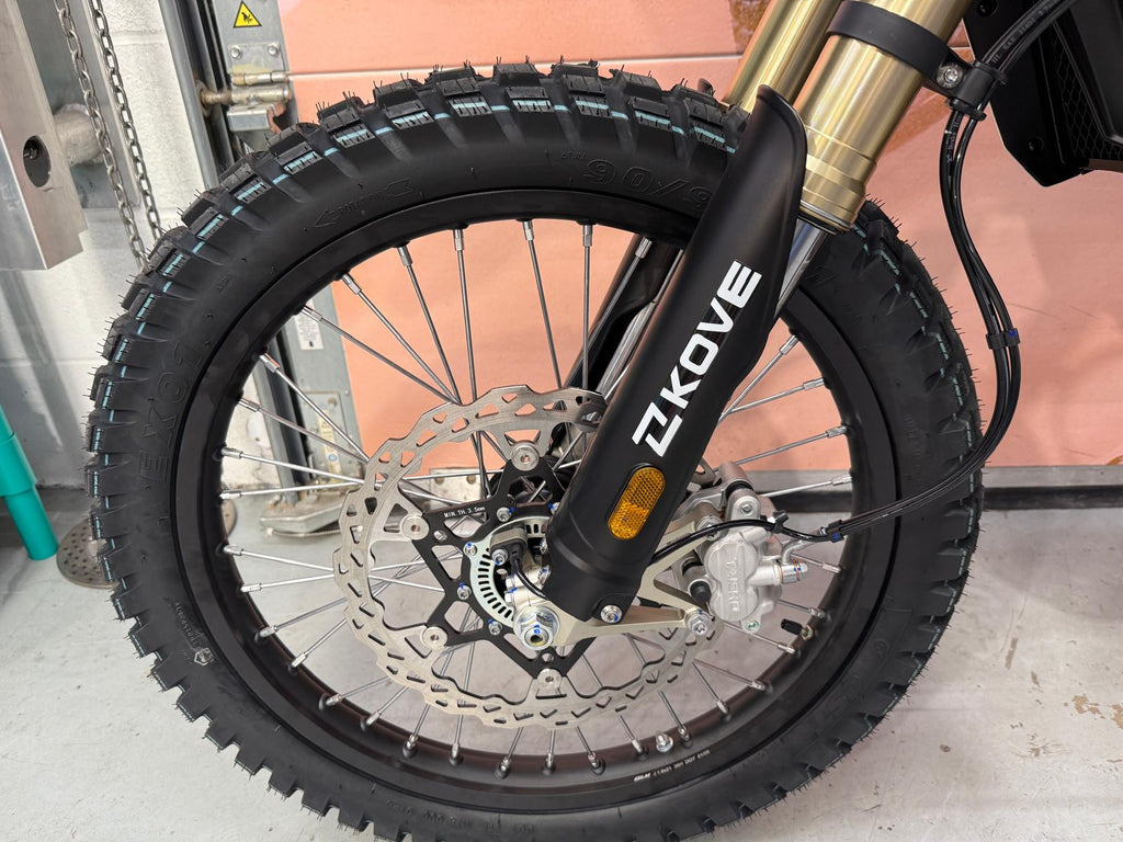 800 X Rally (NEW)