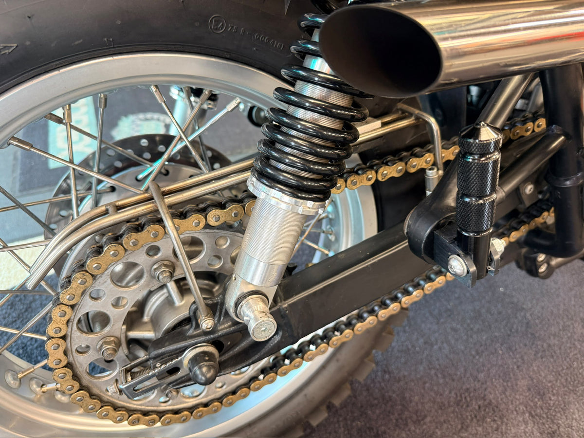 Thruxton 900 Desert Sled (865cc) 2006