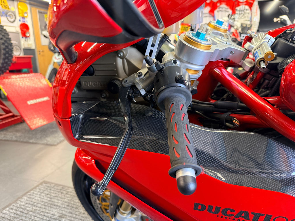 999R Limited Edition #034 (998cc) 2004