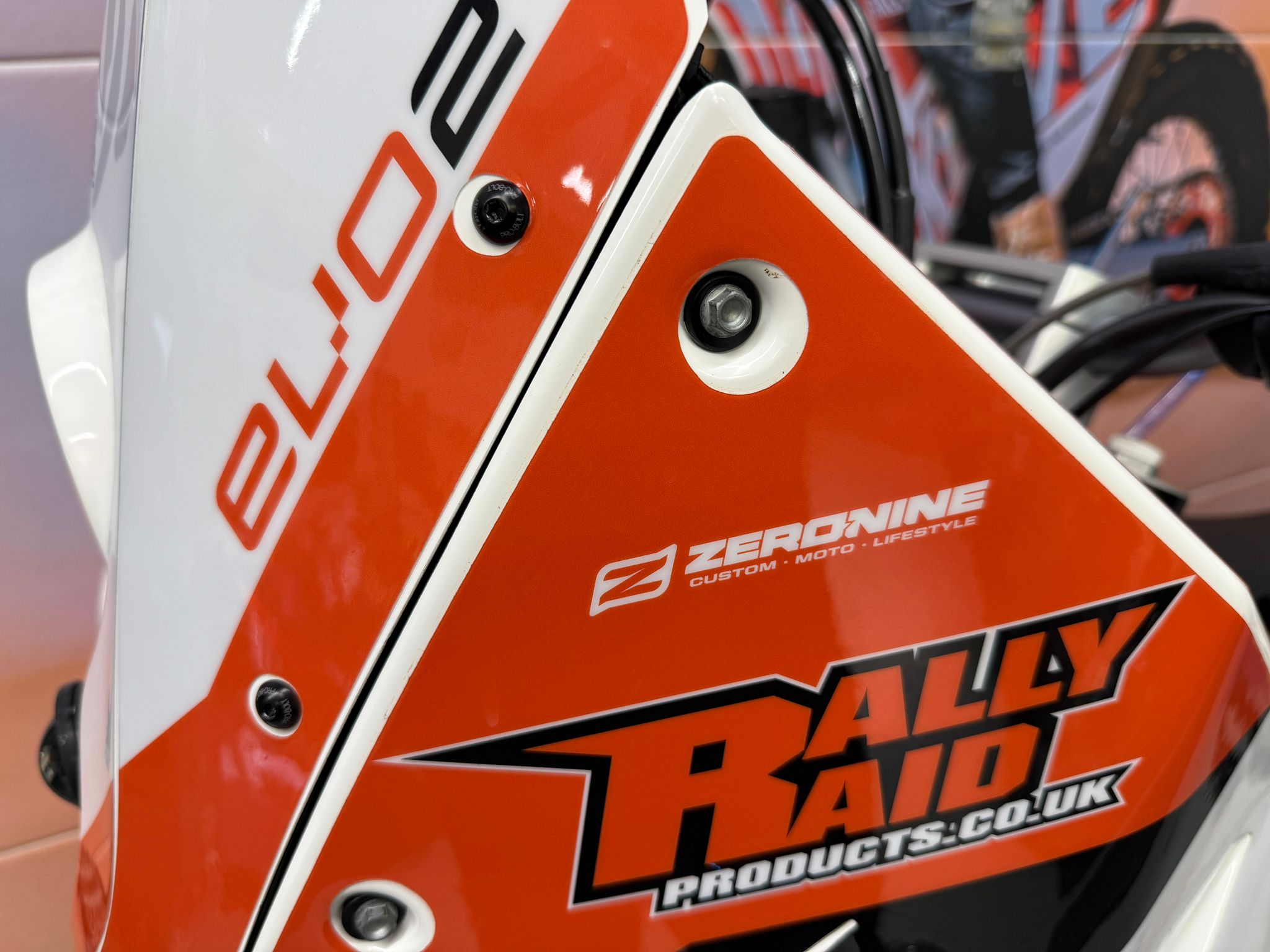 690 Enduro R (690cc) 2015