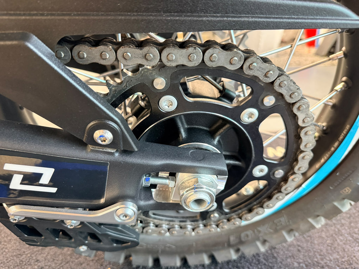 800X Rally (799cc) 2025