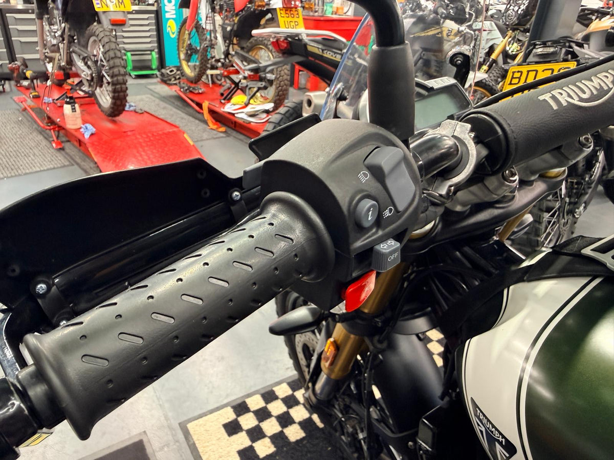 Scrambler 400X (398cc) 2025