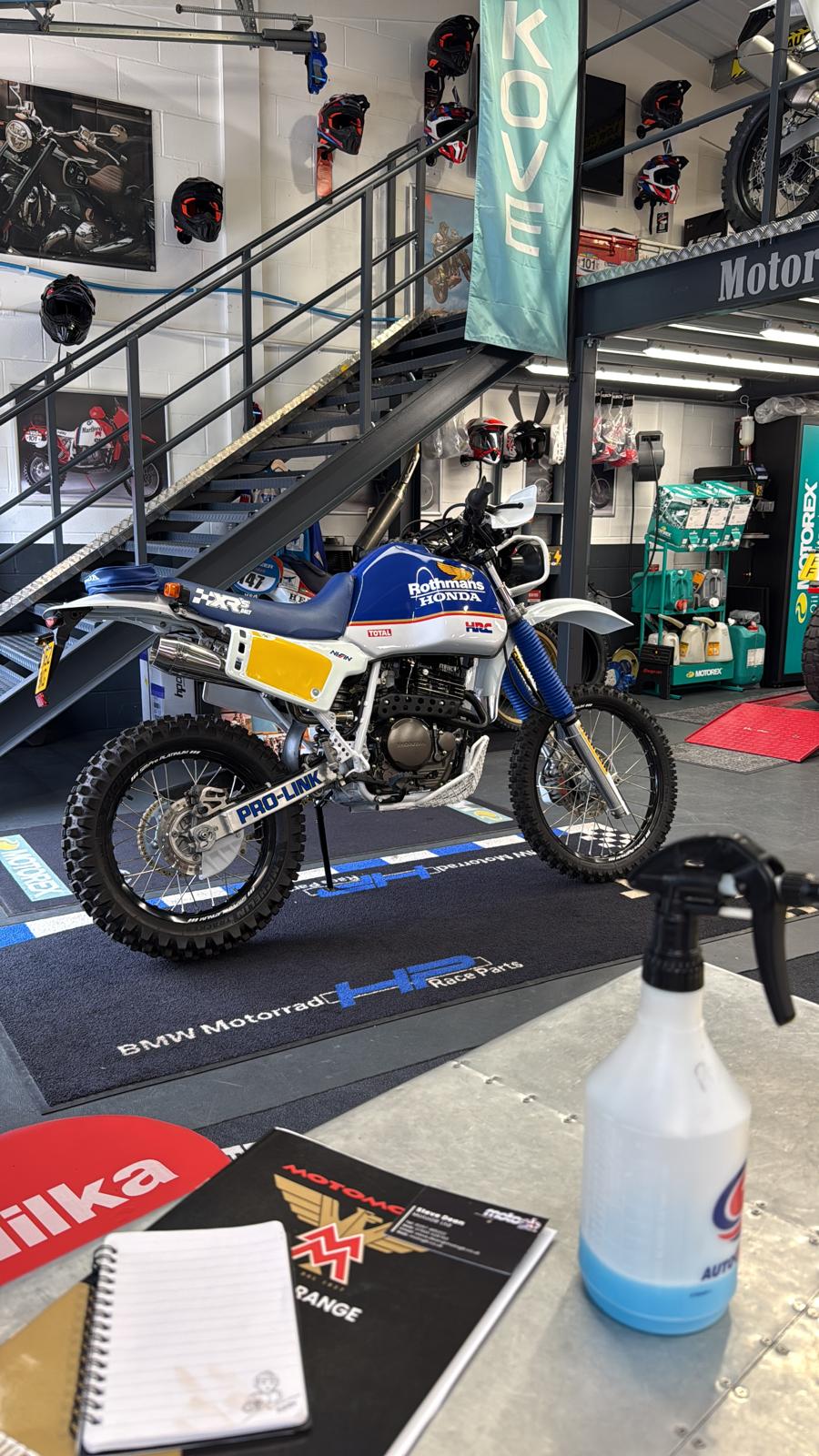 XR 650L (644cc) 2012