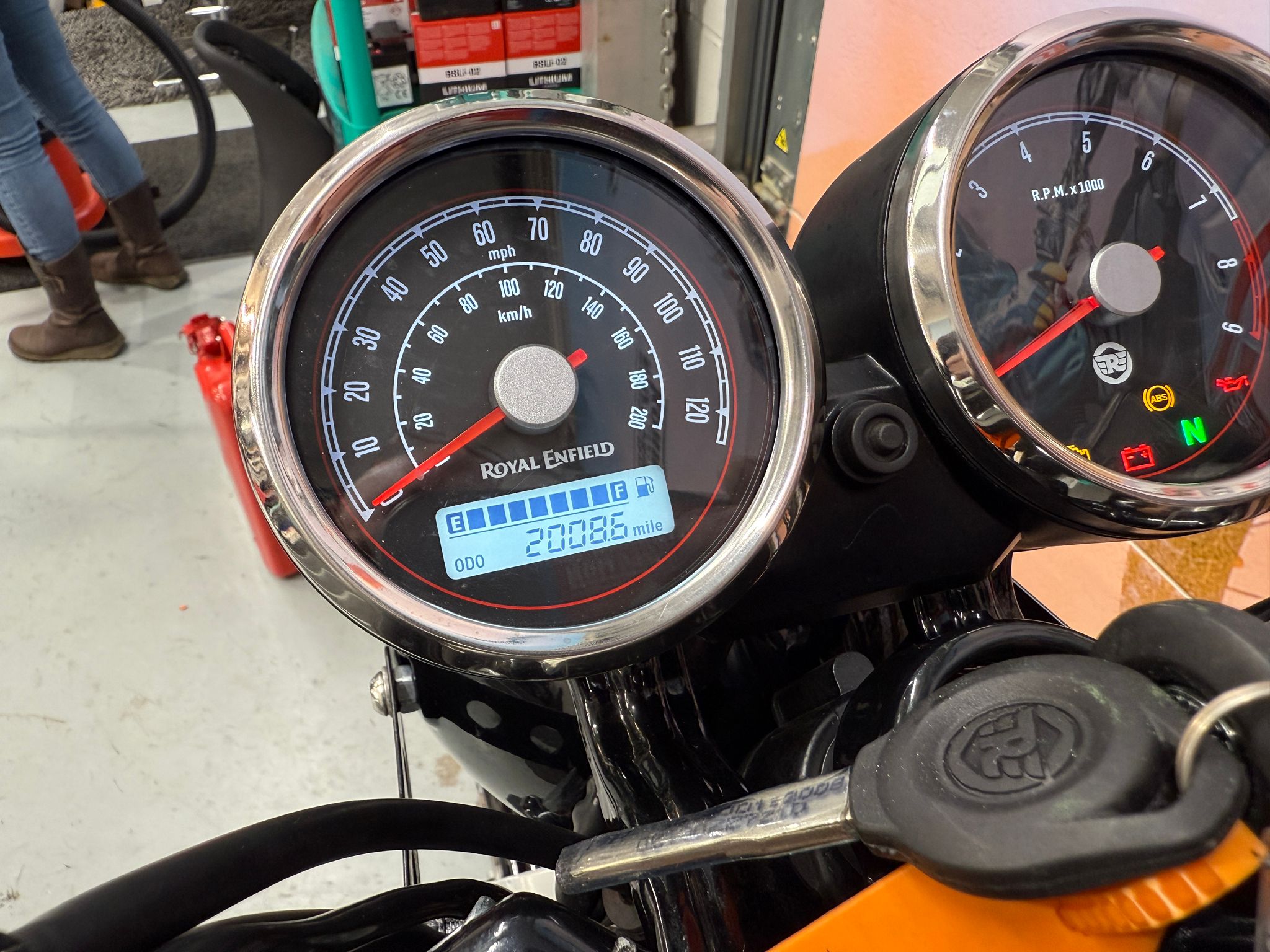 Interceptor Street Scrambler (648cc) 2022