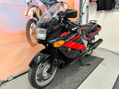 Ninja ZX-10R (998cc) 1995