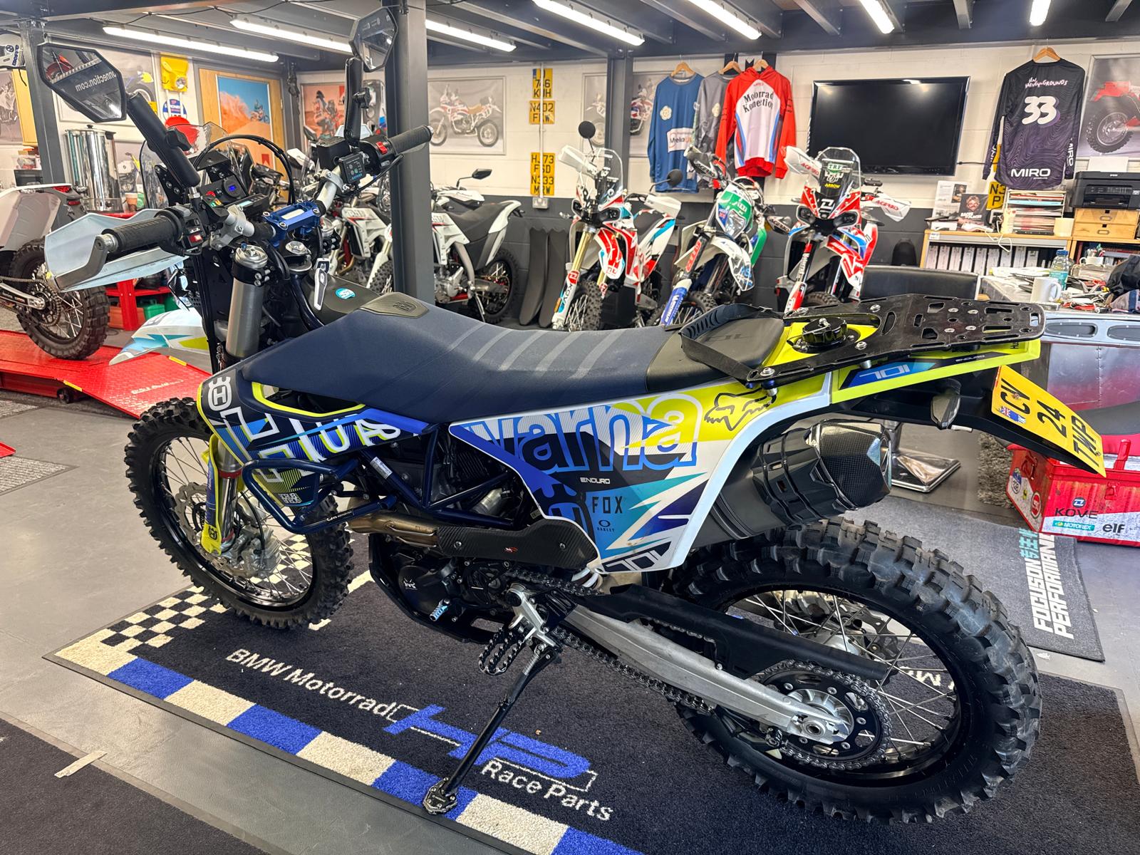 701 Enduro (692cc) 2024