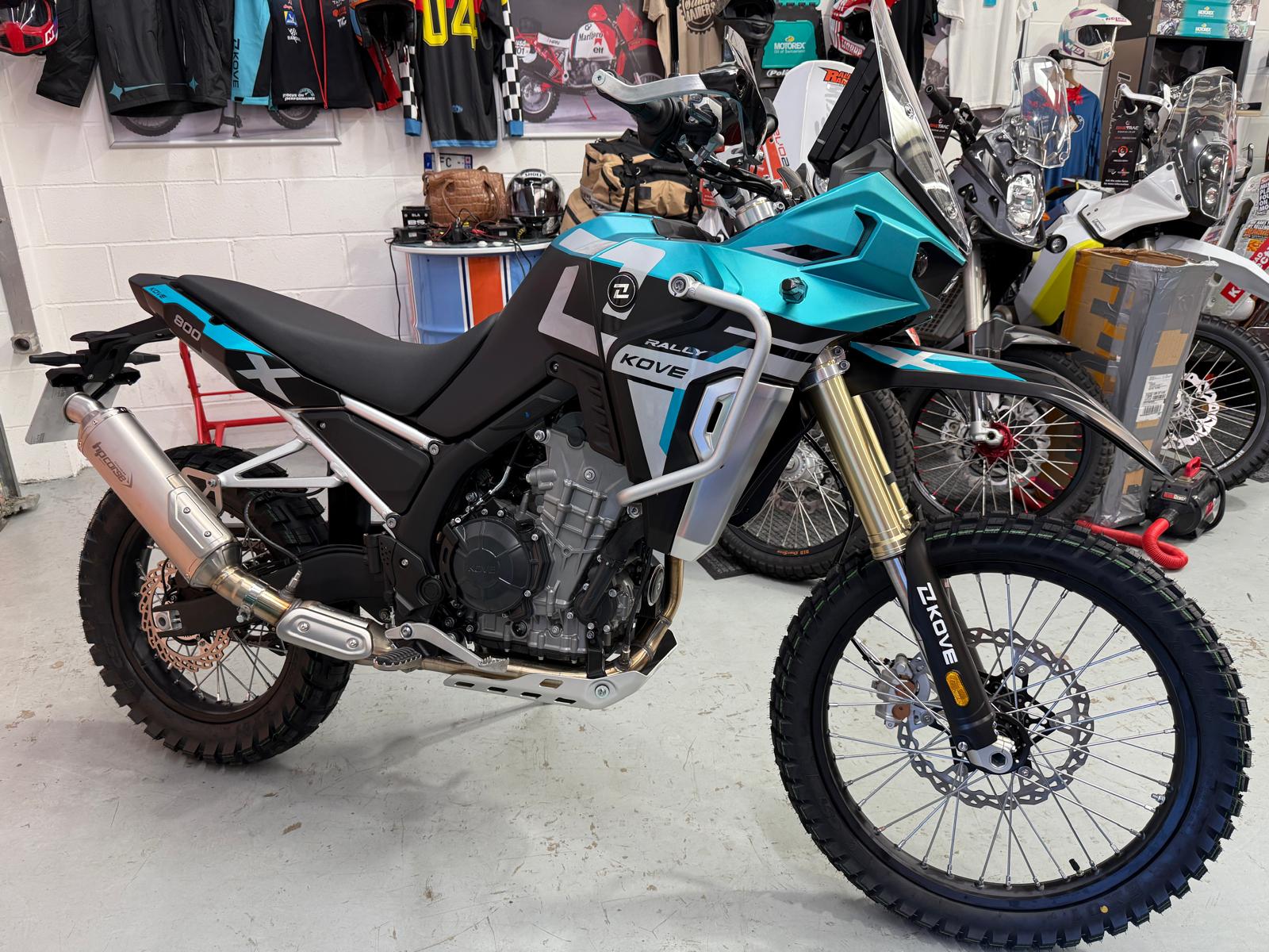 800 X Rally (NEW)