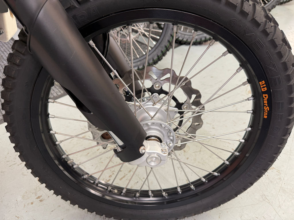 690 Enduro R (690cc) 2015