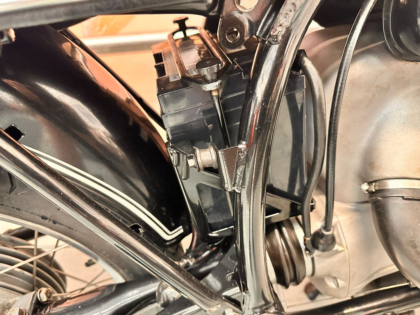 R60/6 (599cc) 1976