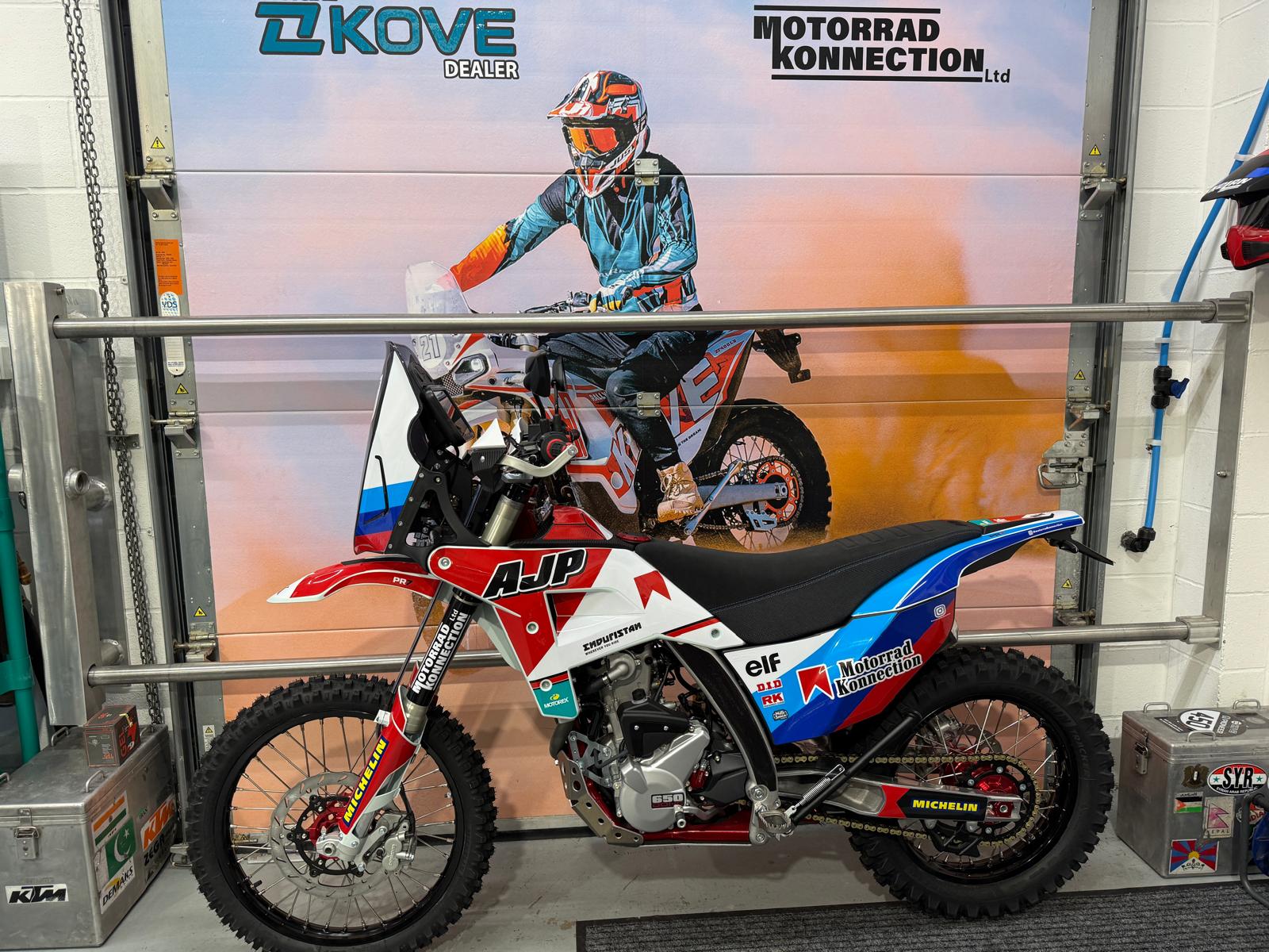PR7 (650cc) 2025