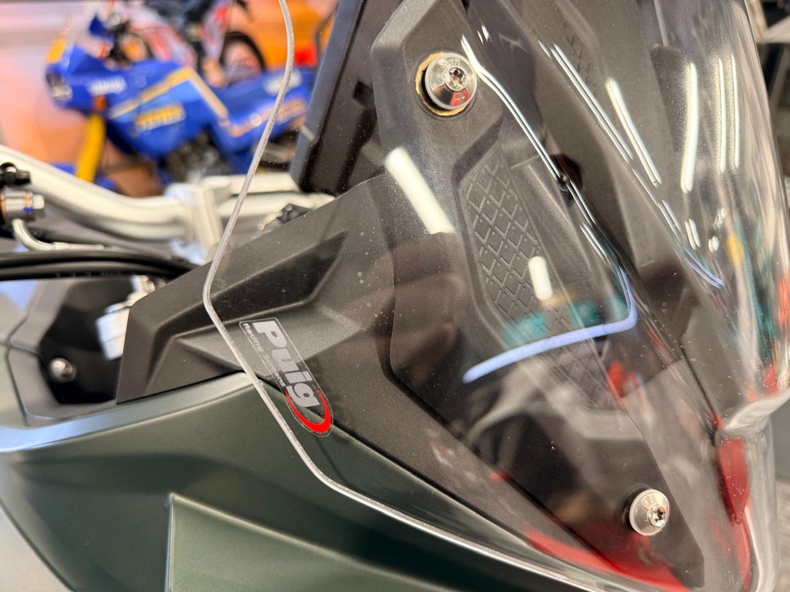 800X Pro (799cc) 2024