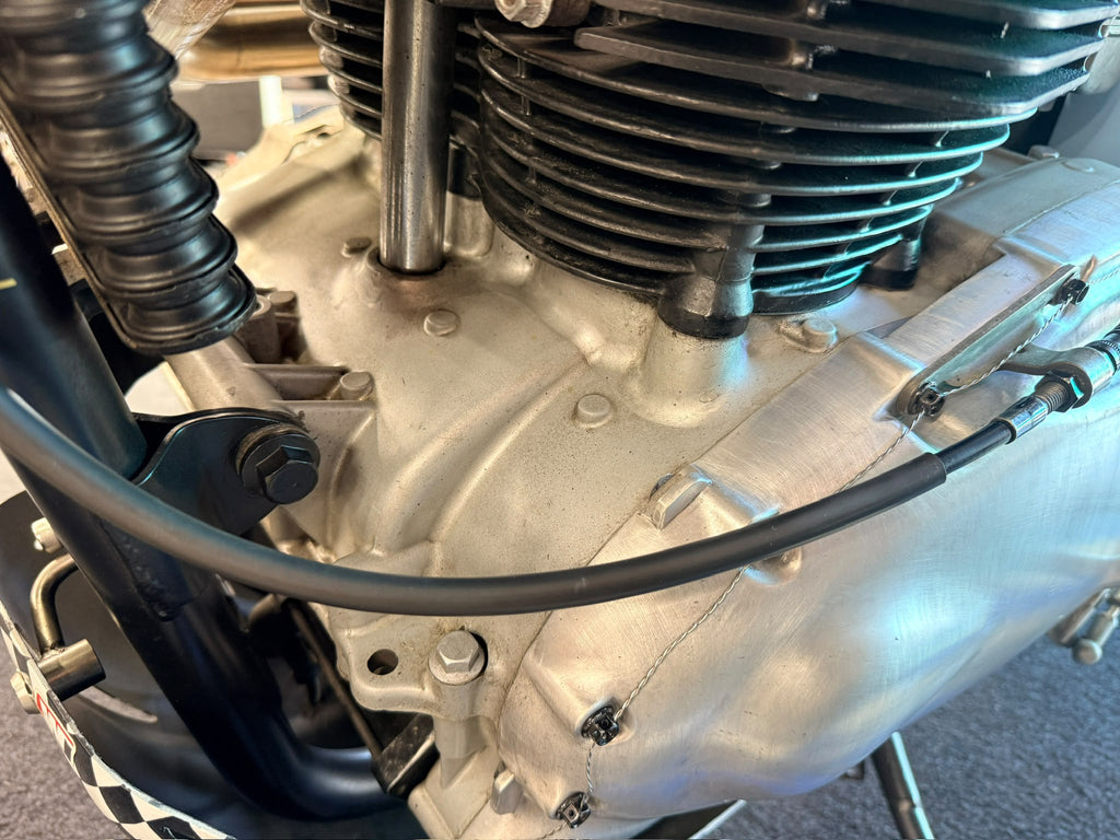 Thruxton 900 Desert Sled (865cc) 2006