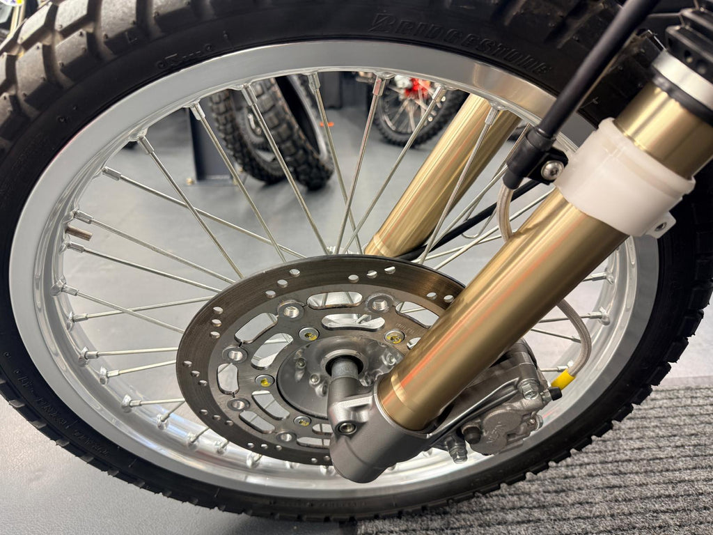 DR 650 Dual Sport (790cc) 2025