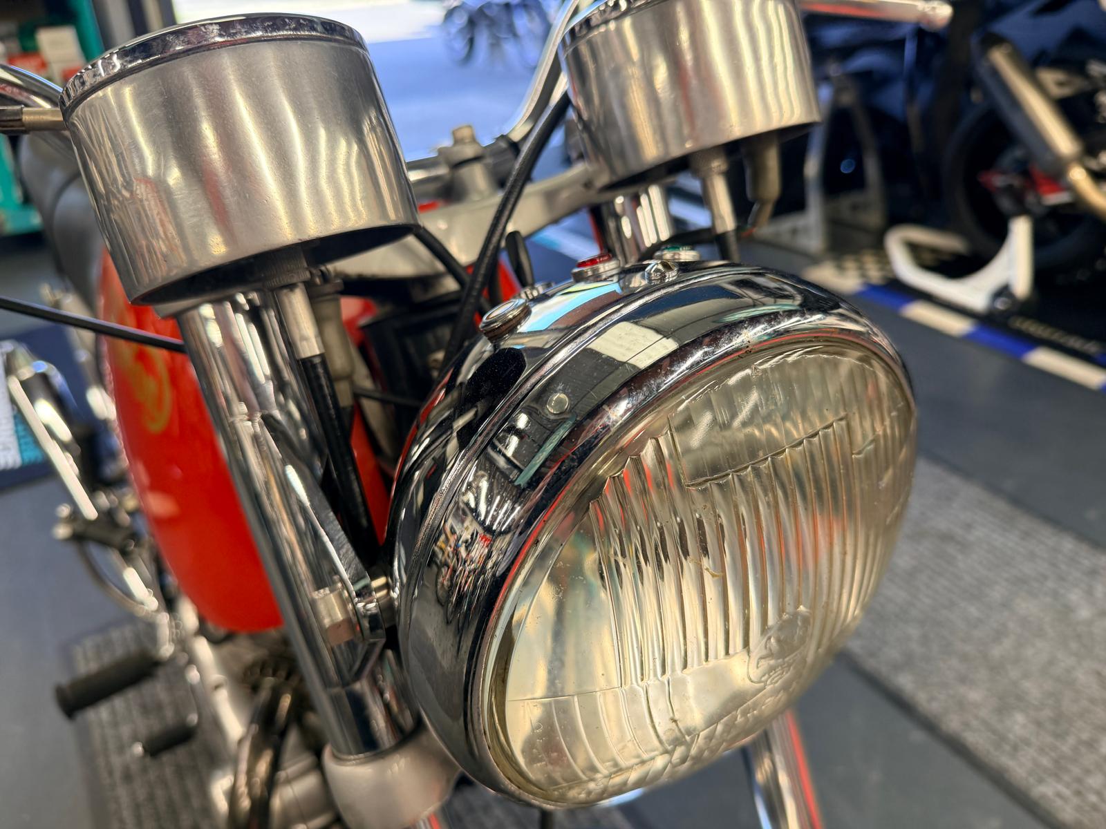 Commando Fastback (745cc) 1971