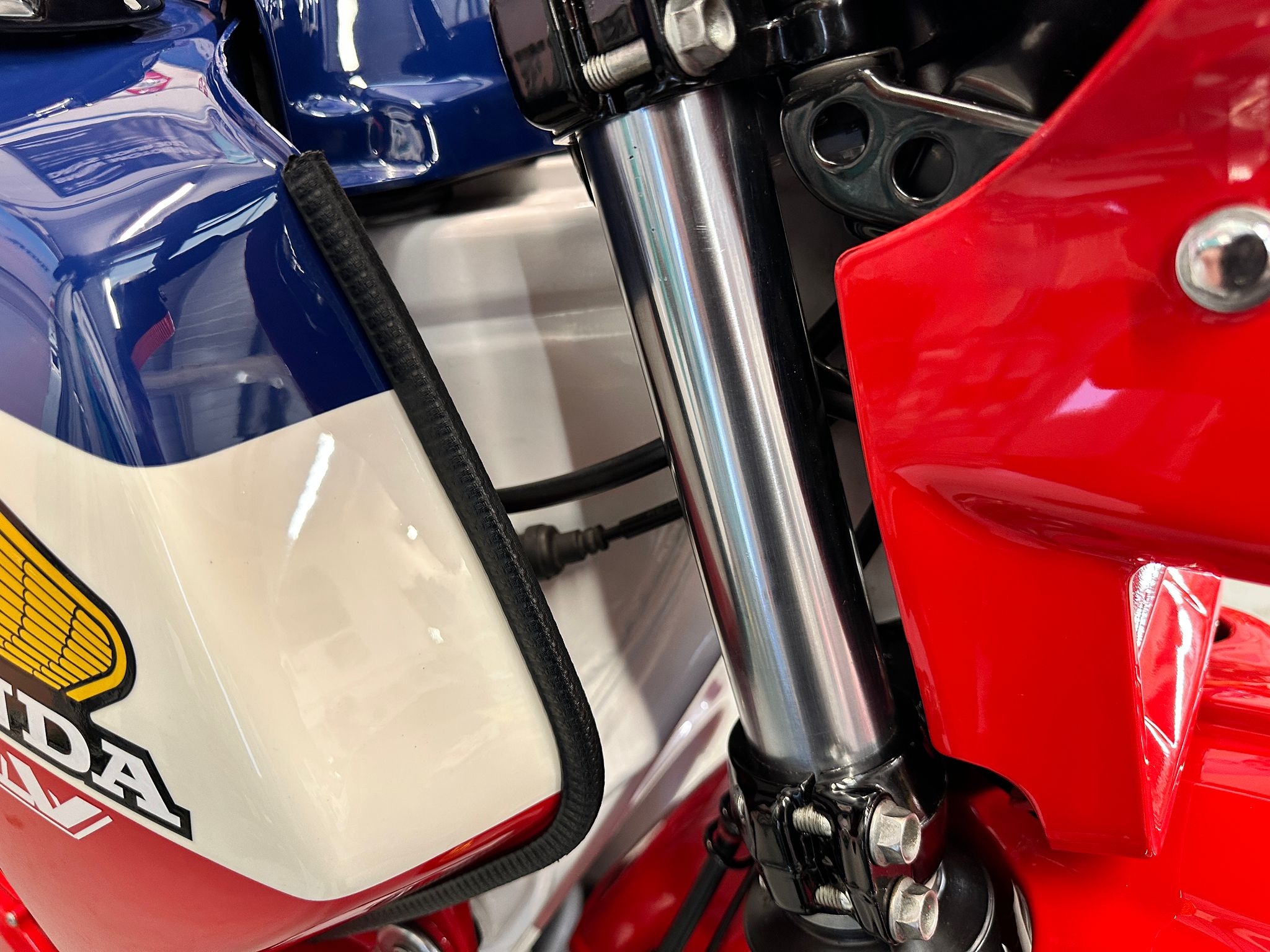 XLV 750 R (749cc) 1988