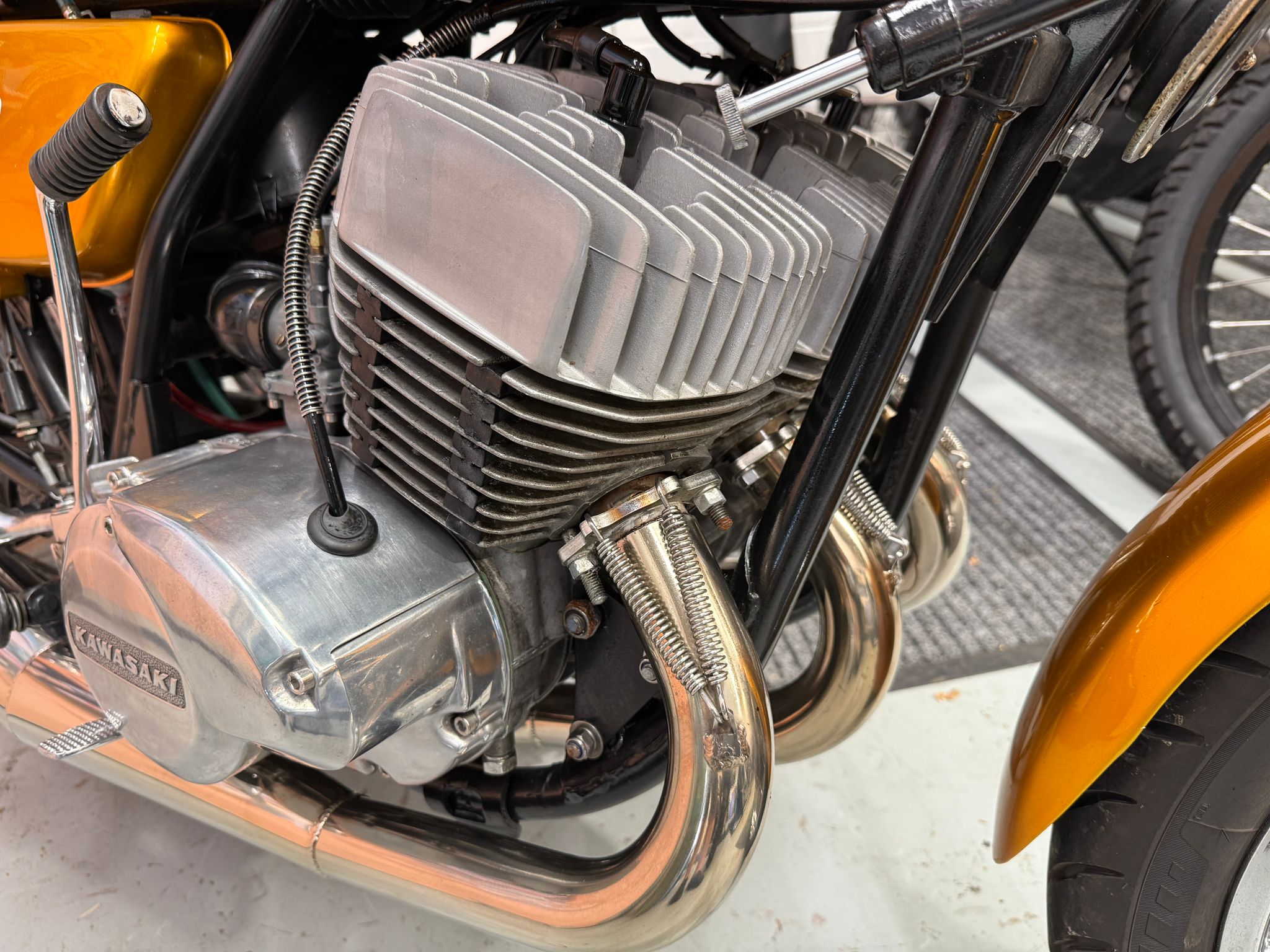 750 2 Stroke H2 Mach IV(748cc) 1972