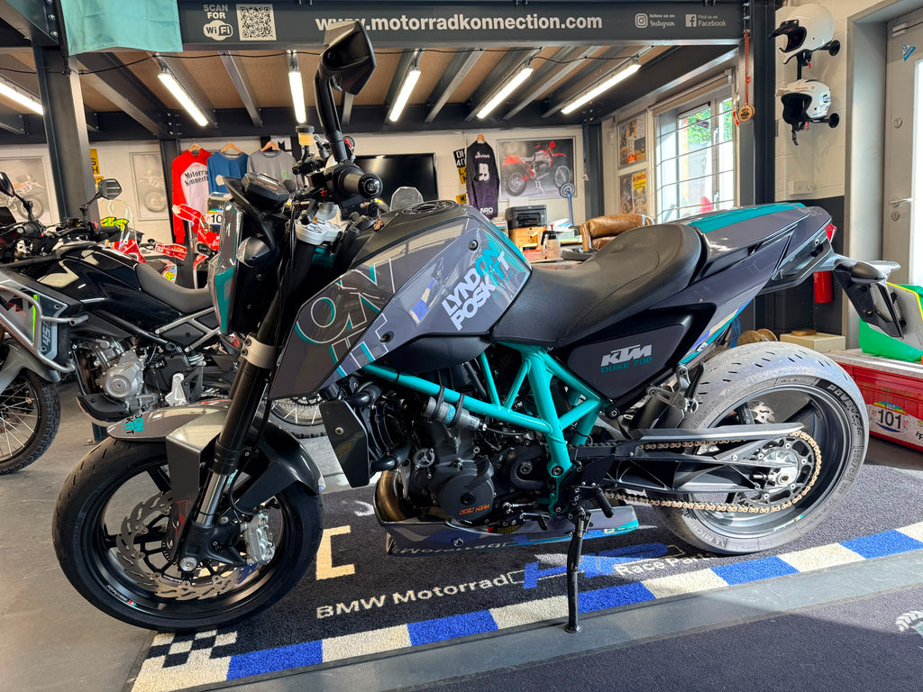690 Duke (732cc) 2012