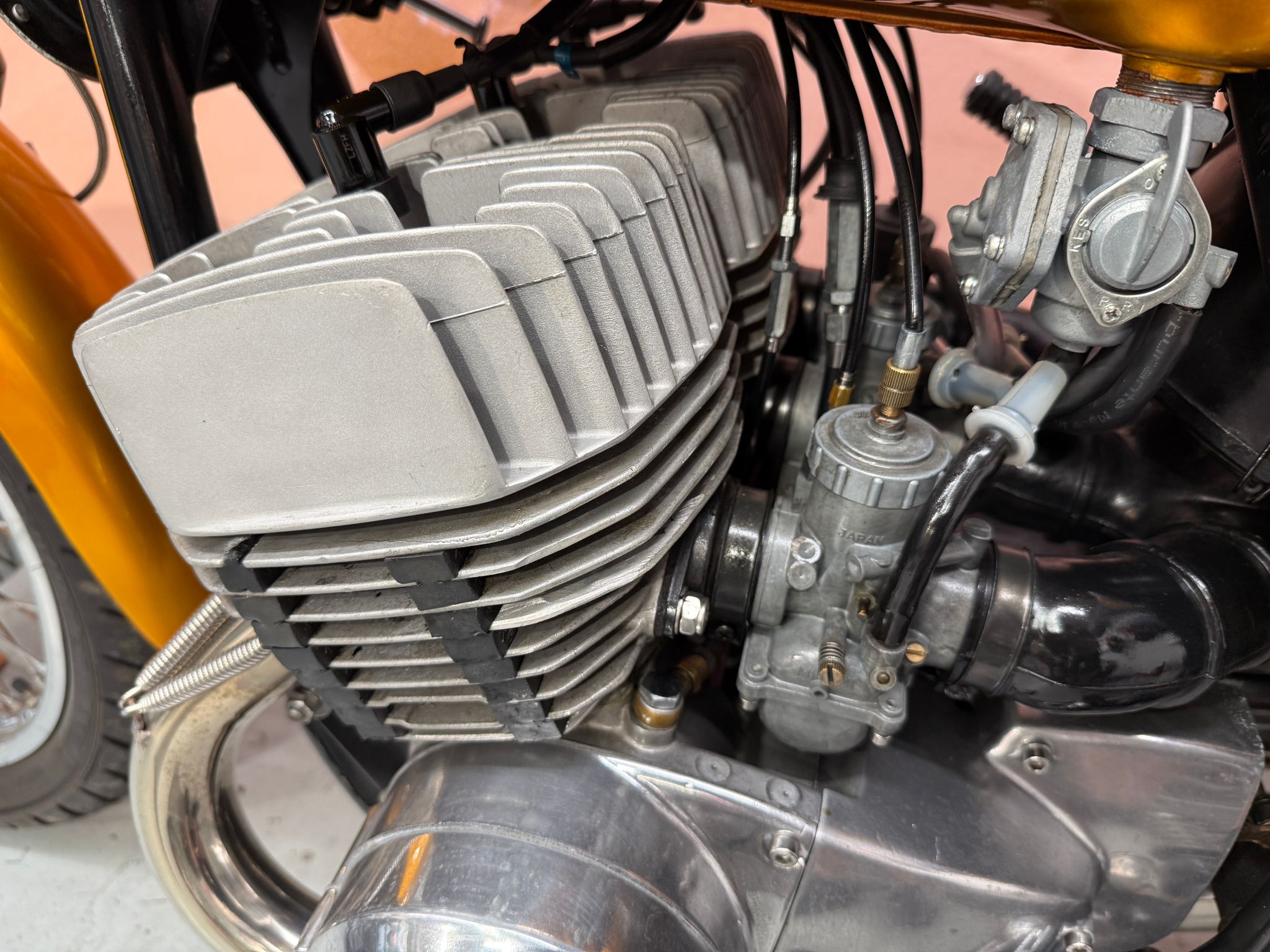 750 2 Stroke H2 Mach IV(748cc) 1972