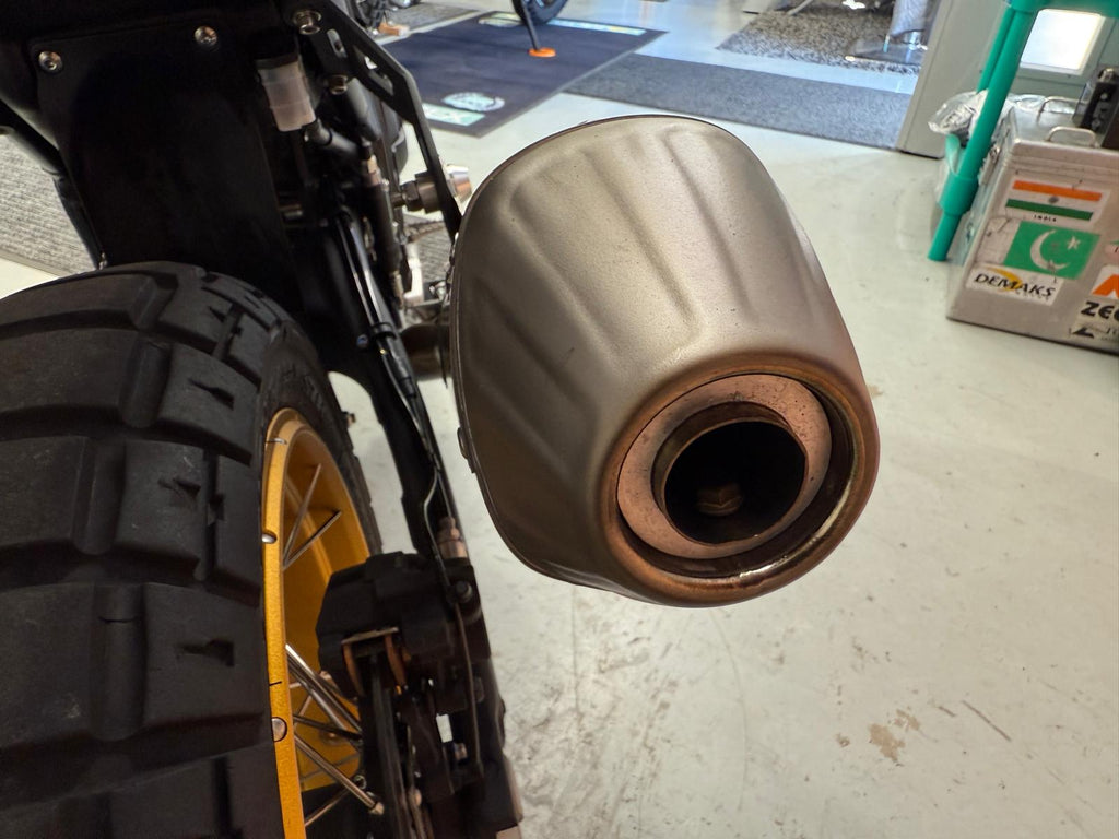 800X Adventure (799cc) 2024