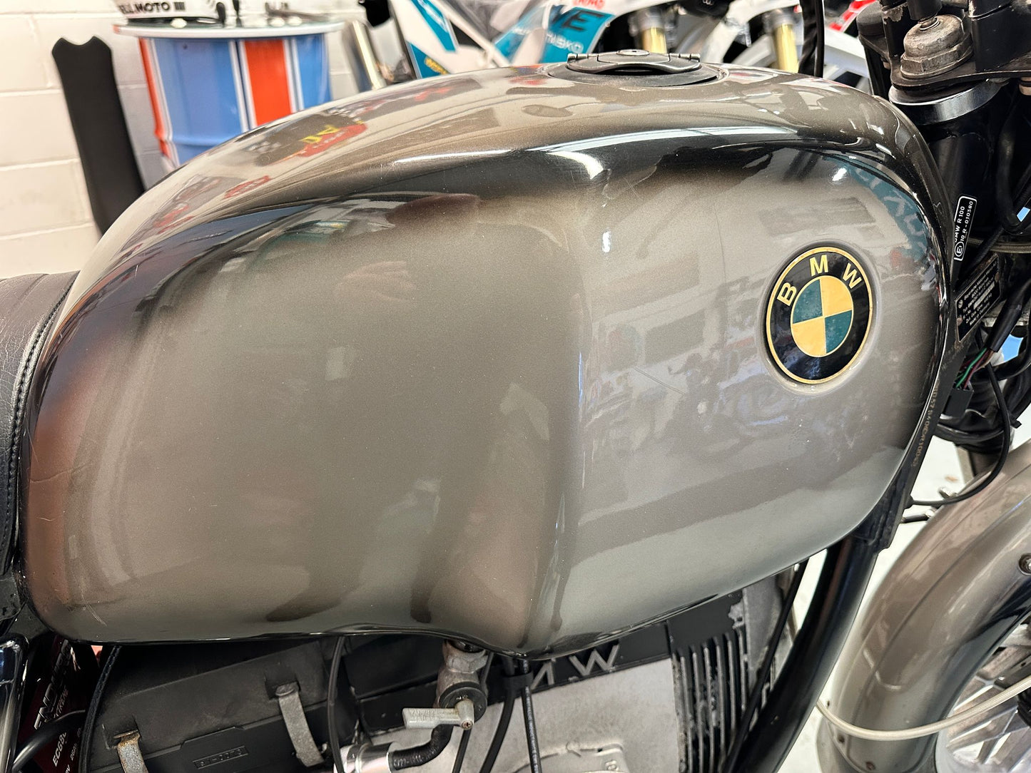 R100 (980cc) 1982
