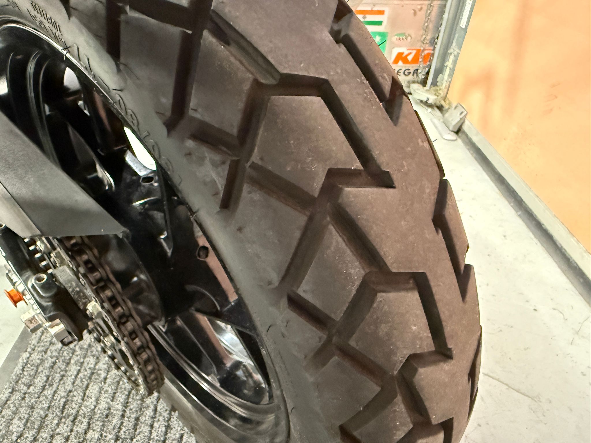 390 Adventure Touring X (399cc) 2024