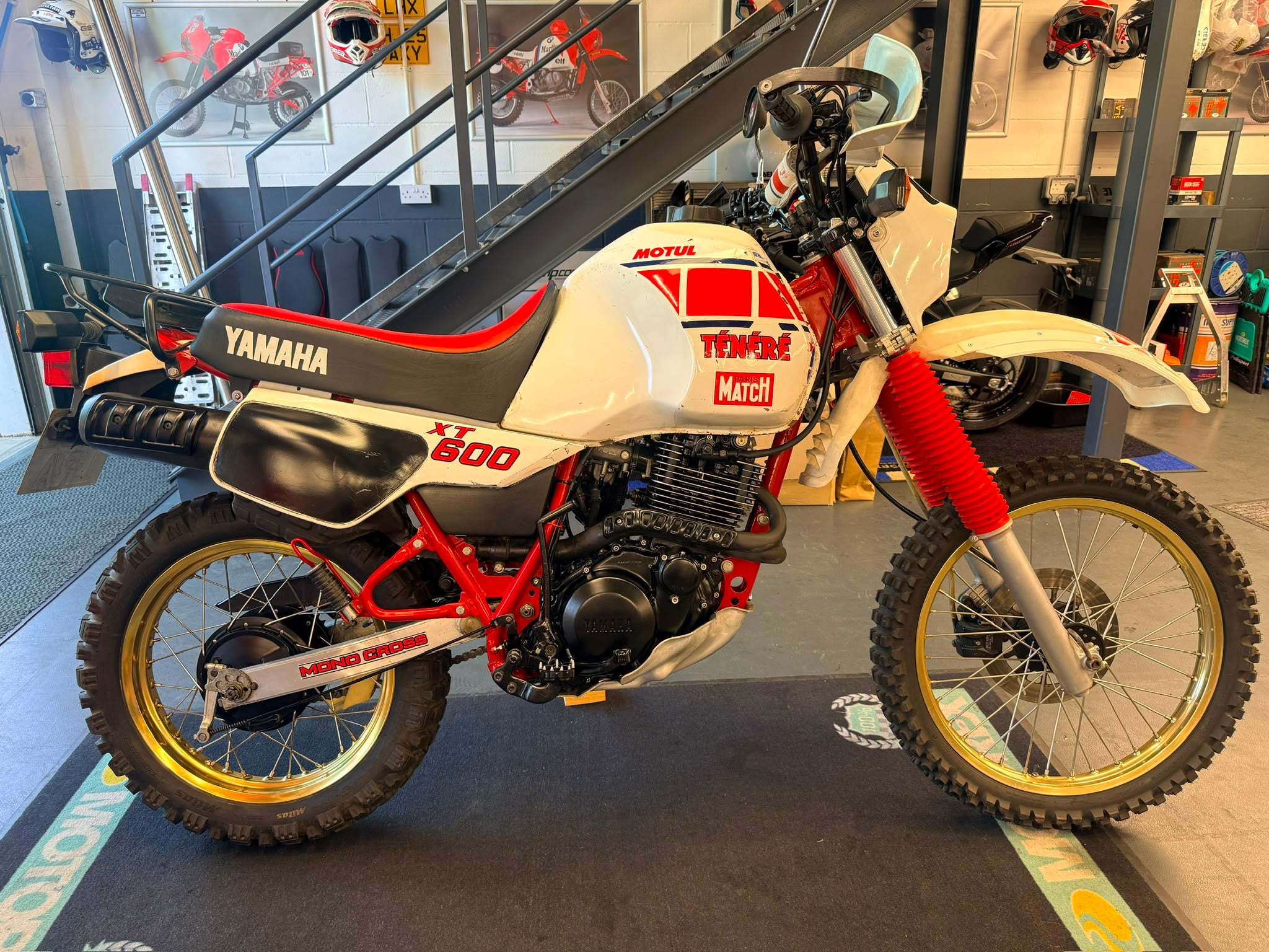 XT600 Tenere 34L (595cc) 1985