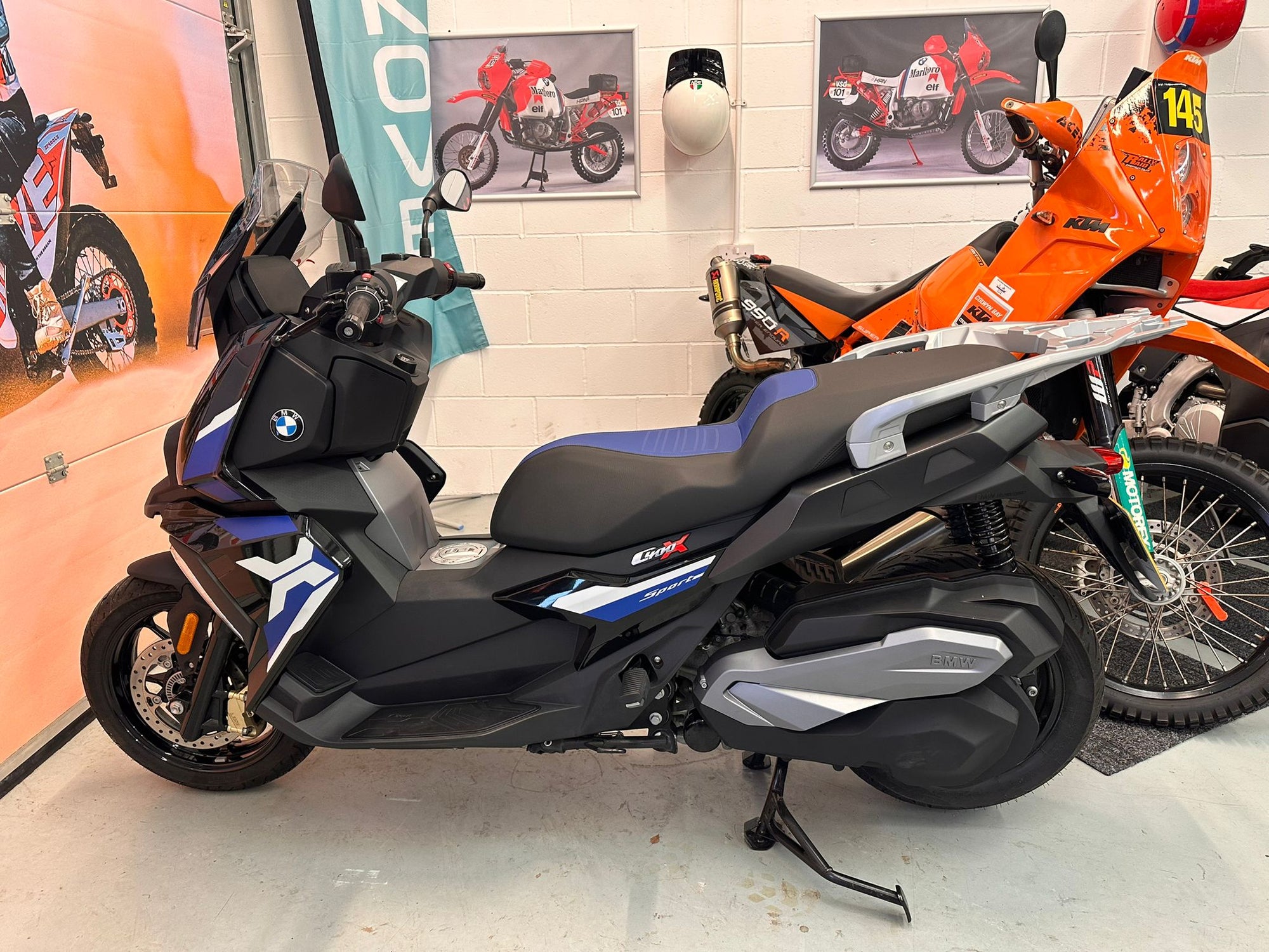 C400 X SE (350cc) 2021