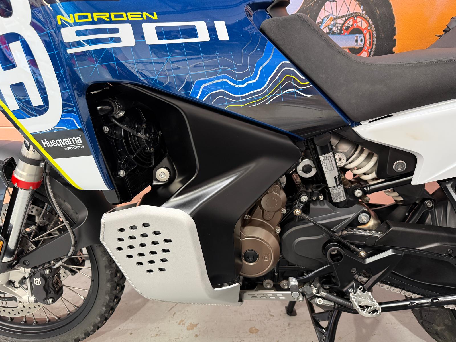 Norden 901 (889cc) 2025