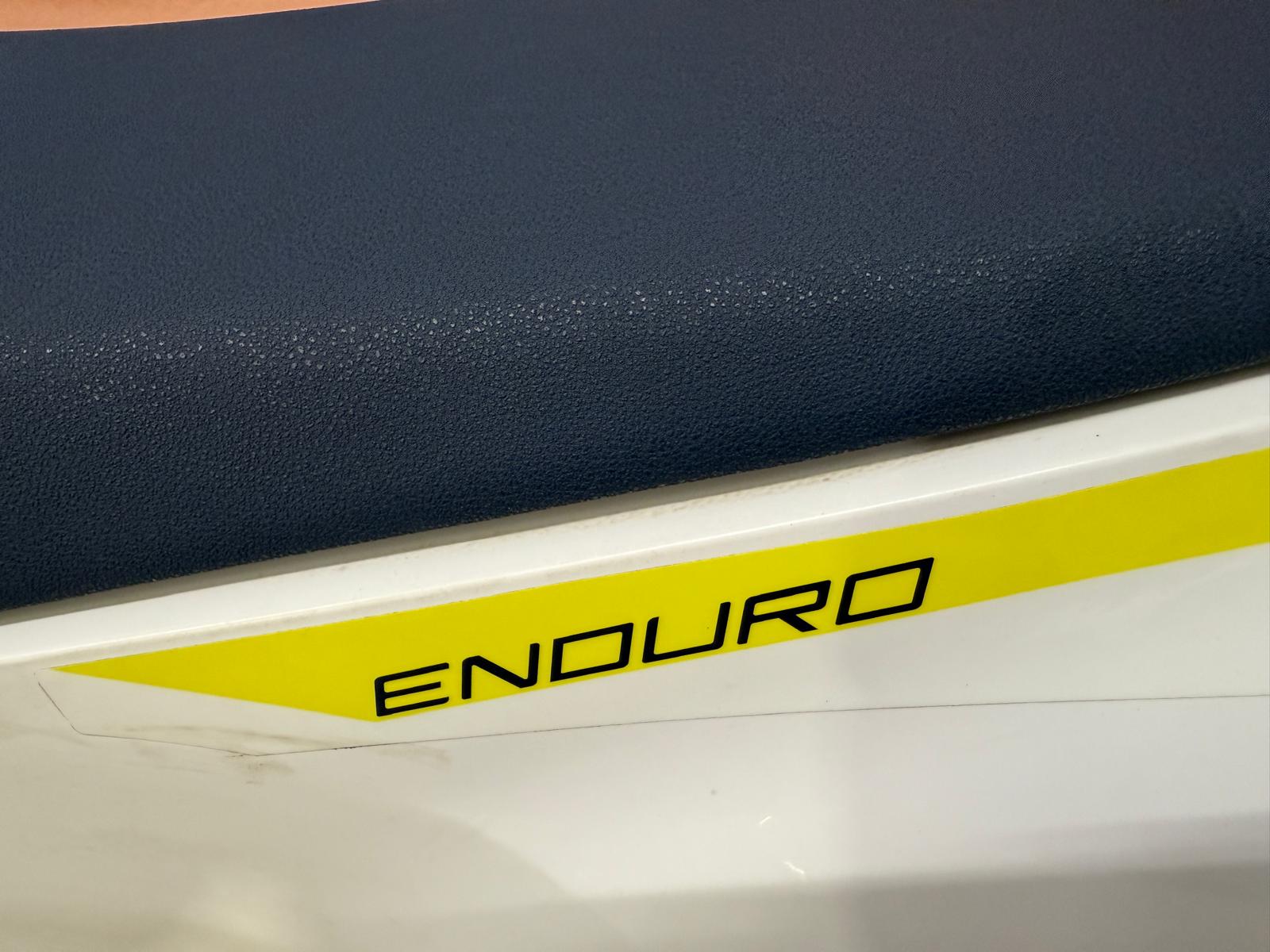 701 Enduro (692cc) 2024