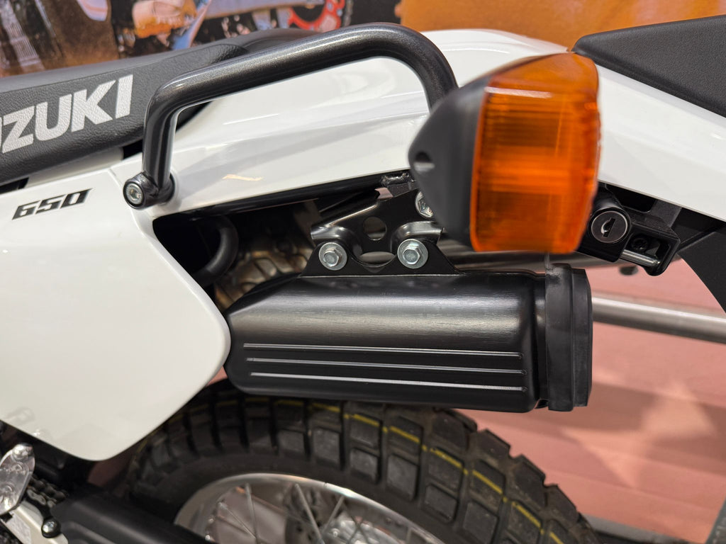 DR 650 Dual Sport (644cc) 2025