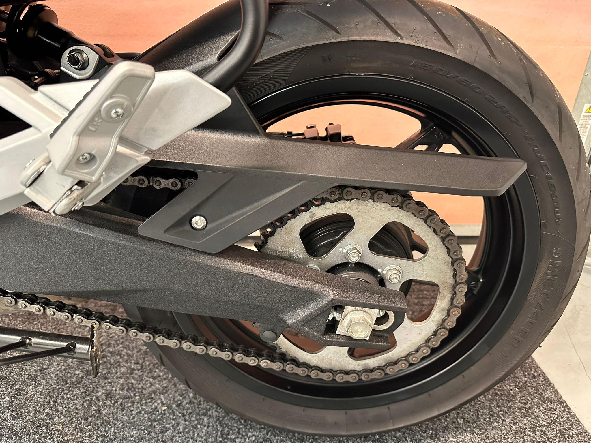 650 MT (649cc) 2021