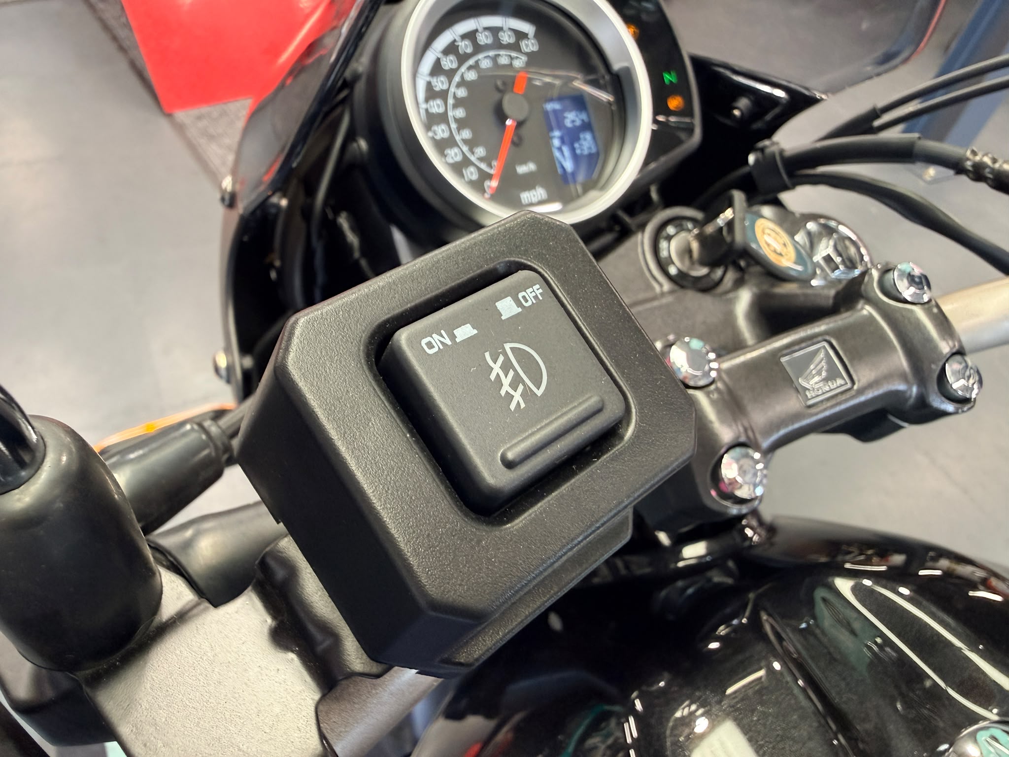 GB350s (348cc) 2026