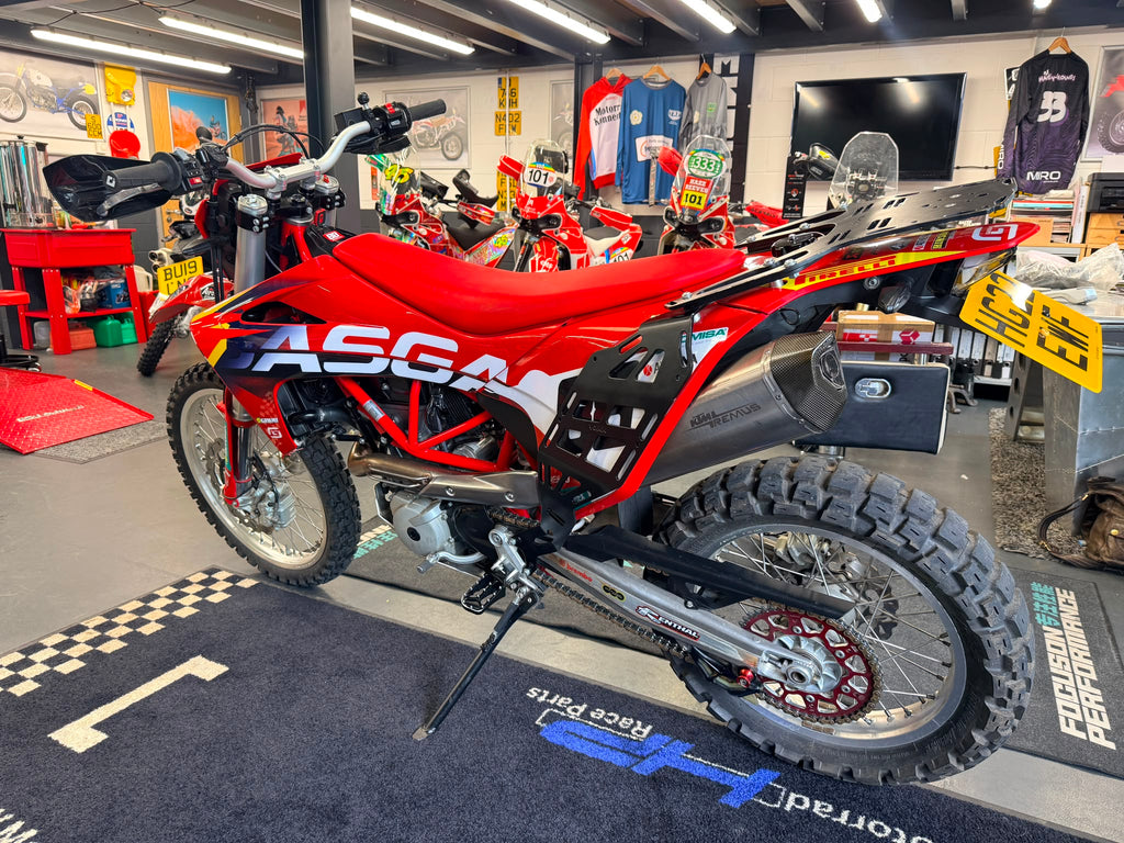 ES 700 Enduro (692cc) 2022