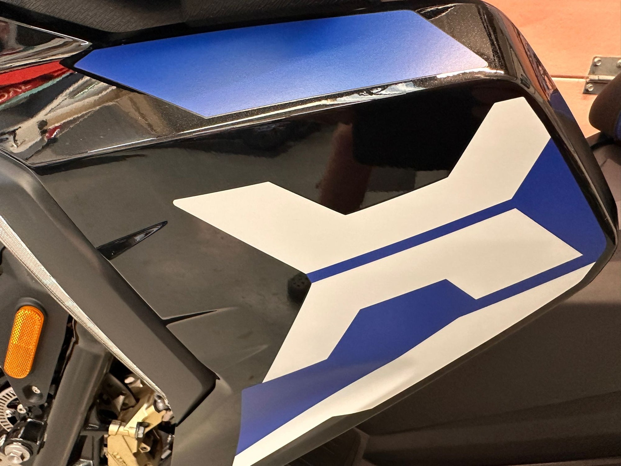 C400 X SE (350cc) 2021