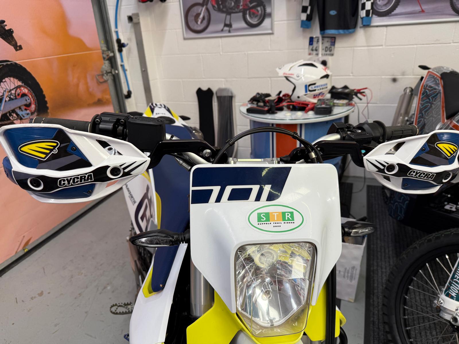 701 Enduro (692cc) 2021