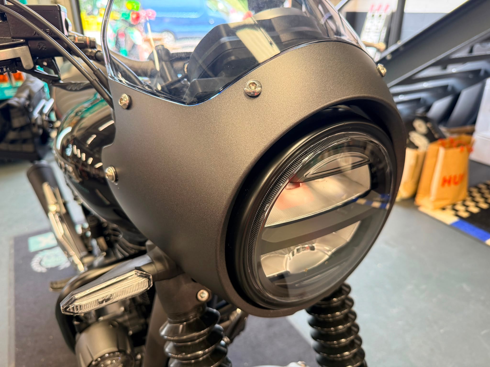 GB350s (348cc) 2026