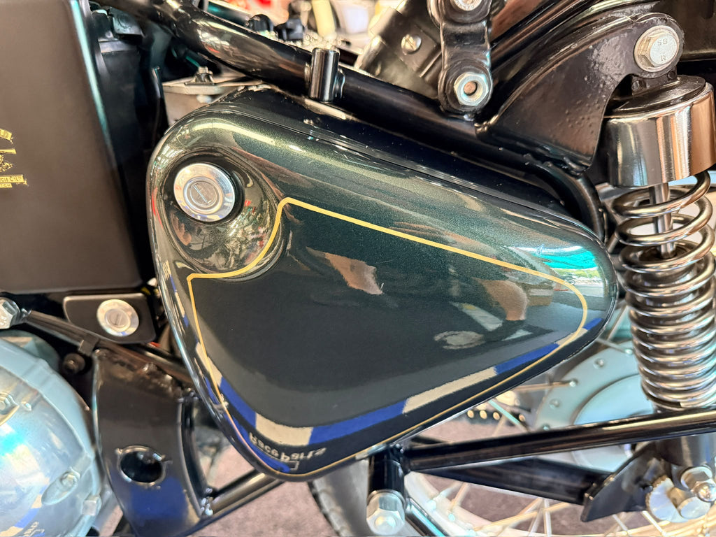 Bullet 500 (499cc) 2016