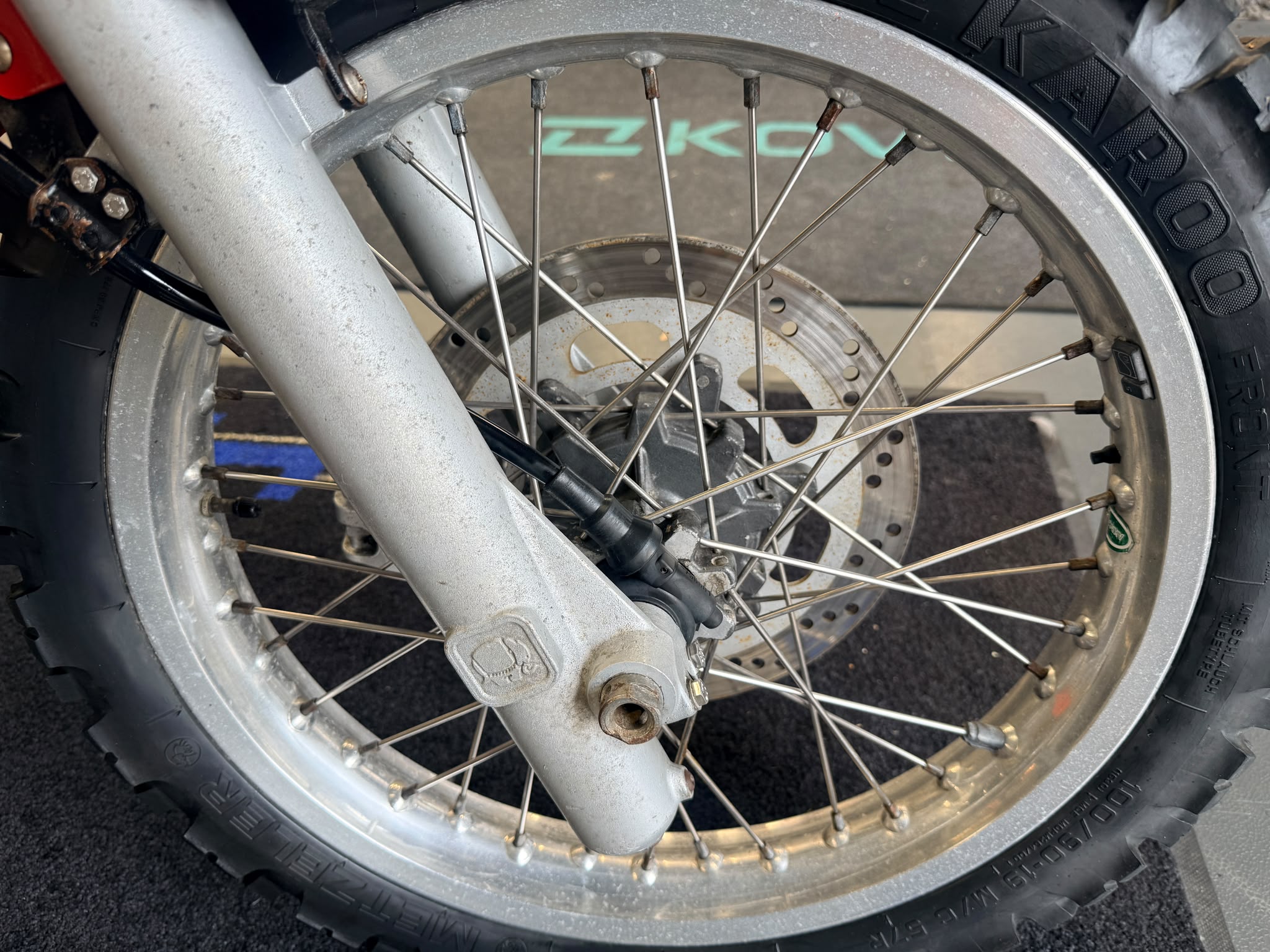750 Elefant Lucky Explorer (748cc) 1993