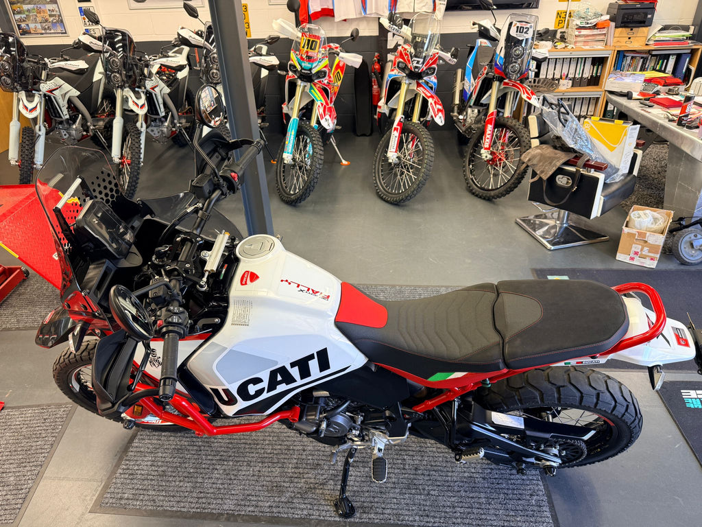 Desert X Rally (937cc) 2024