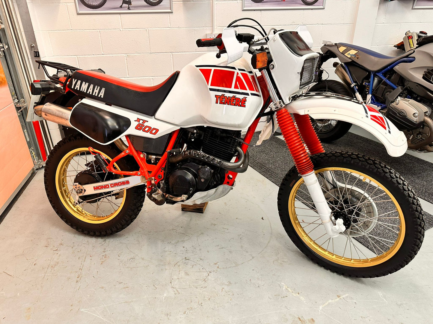 XT600 Tenere (595cc) 1984