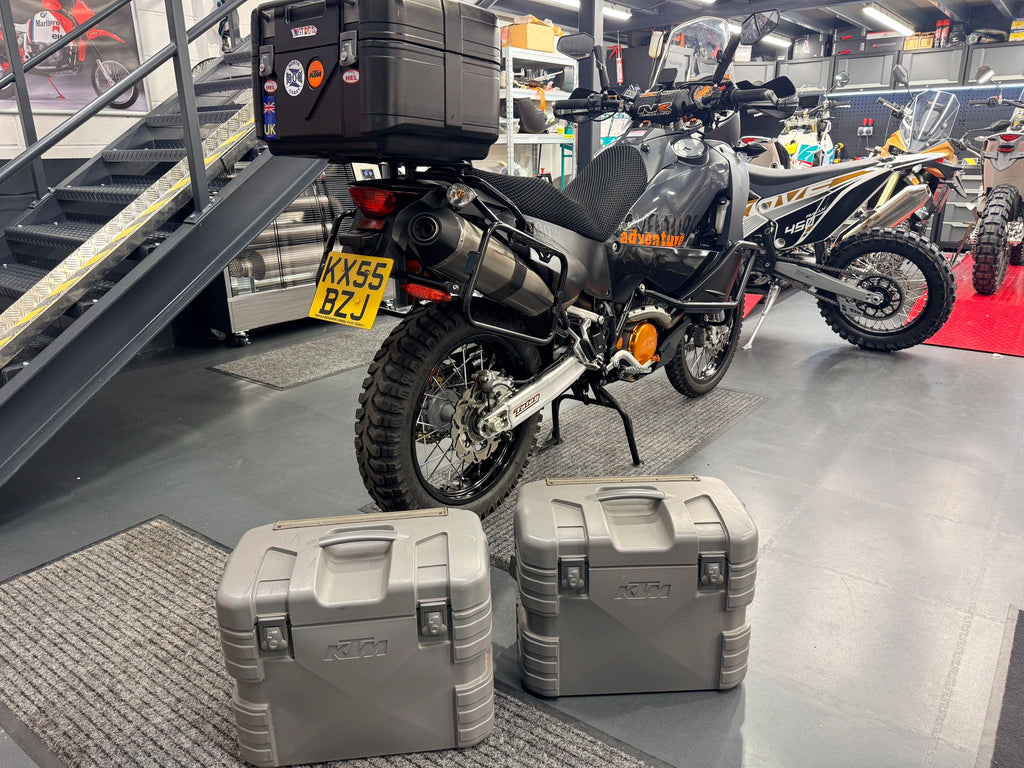 990 Adventure (998cc) 2006