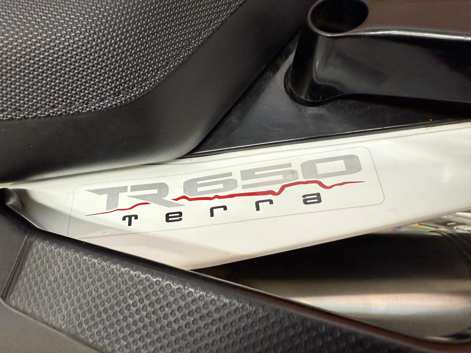 Terra 650 (652cc) 2013