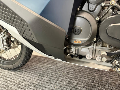 890 Adventure R (889cc) 2023