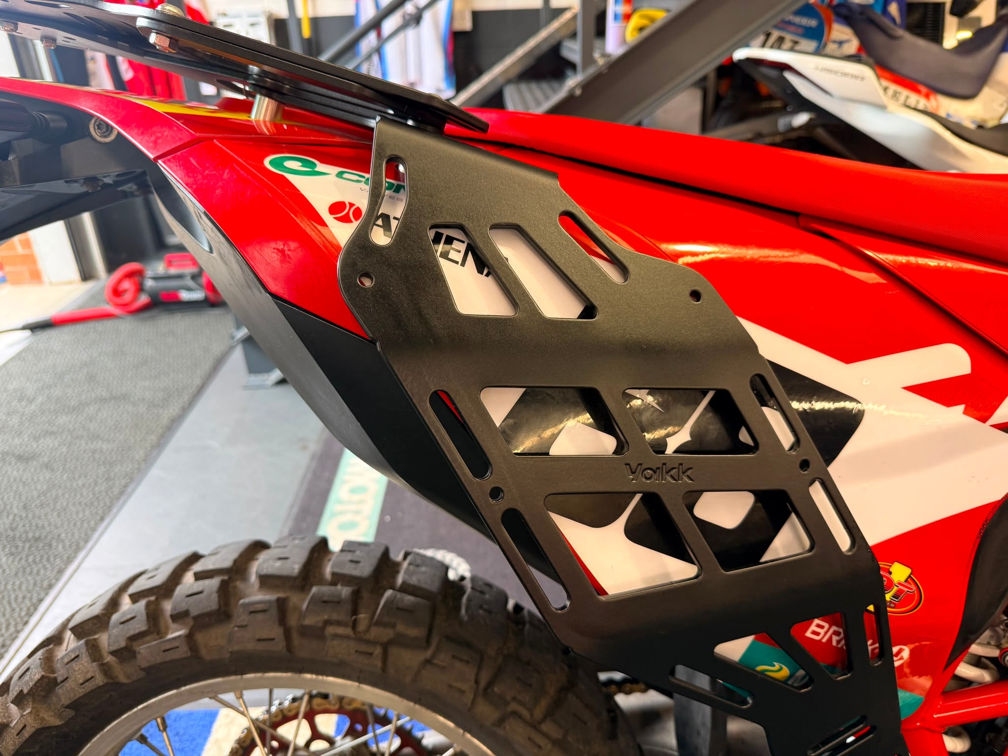 ES 700 Enduro (692cc) 2022