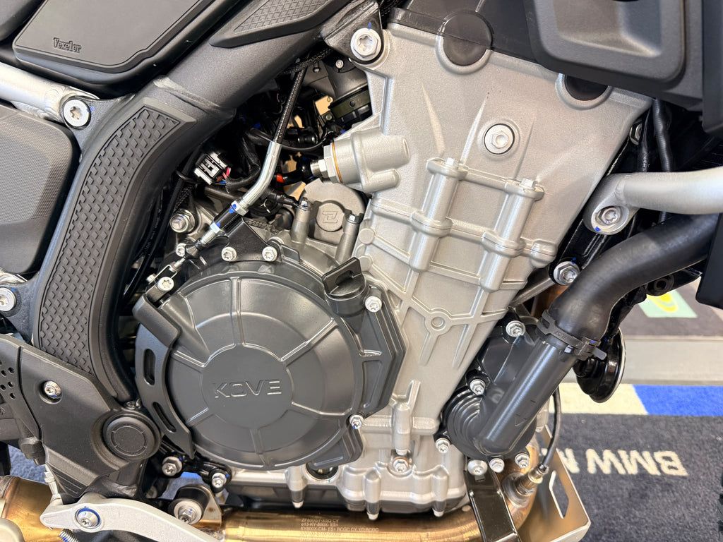 800X Rally (799cc) 2025